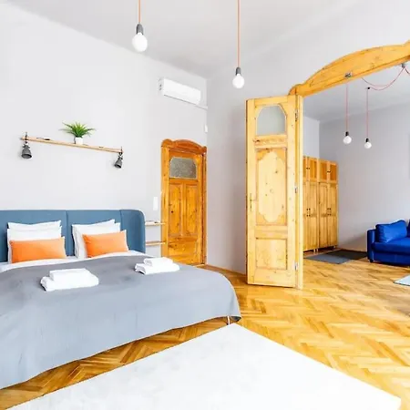 Elegant And Modern In The Centre شقة