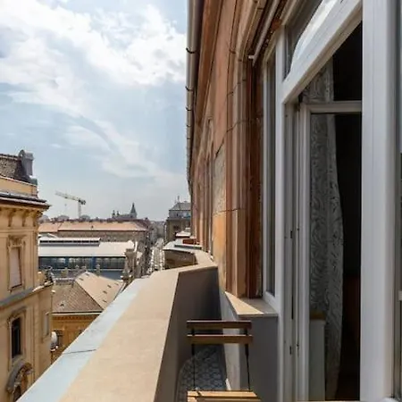 Elegant And Modern In The Centre Appartement